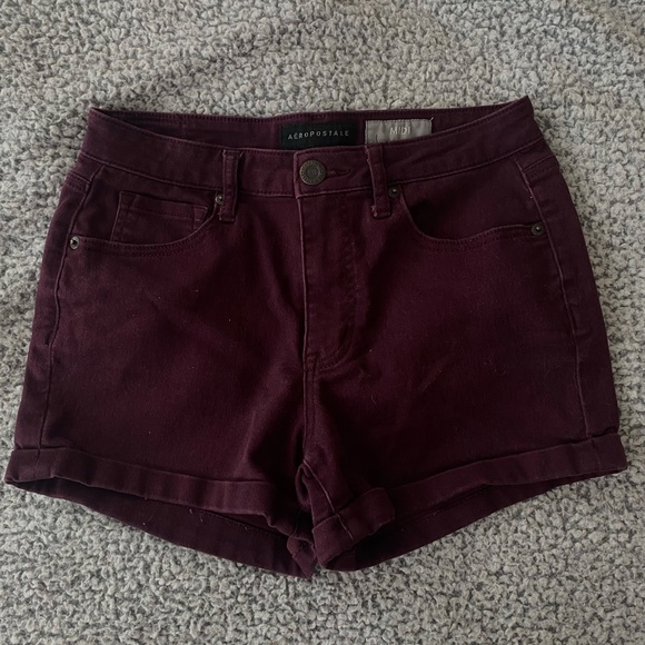 Aeropostale Pants - Aéropostale Seriously Stretchy High-Rise Denim Midi Shorts — size 6